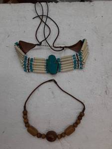 lot 1909 image: Native American Necklaces
