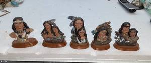 lot 1911 image: Native American Statues&nbsp