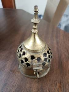 lot 1937 image: Antique Incense Burner