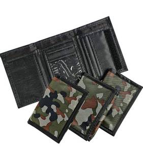 lot 2138 image: Camo Wallets