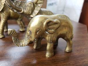 lot 2803 image: Solid Brass Elephants