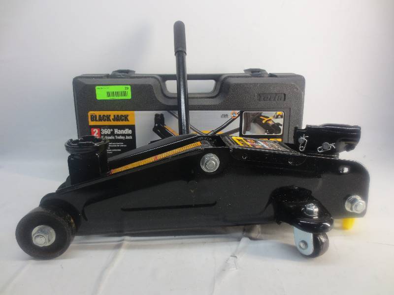 lot 29 image: TORIN BLACK JACK 2 TON HYDRAULIC TROLLEY JACK