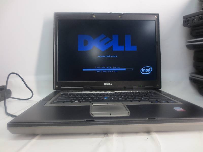 lot 31 image: DELL LATITUDE D830
