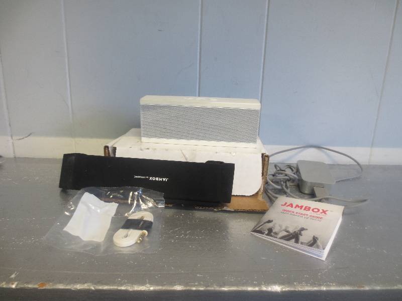 lot 65 image: JAMBOX WIRELESS SPEAKER