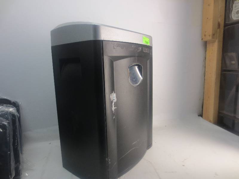 lot 76 image: FELLOWES PAPER SHEDDER