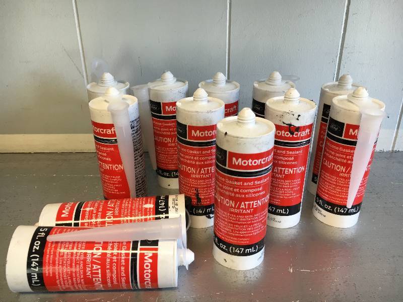 lot 137 image: CASE OF 12 MOTORCRAFT SILICON GASKET AND SEALANT
