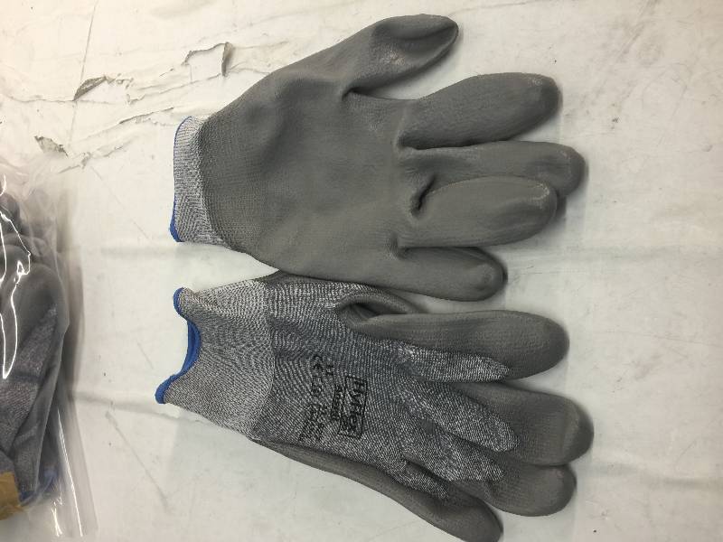 lot 103 image: LOT OF 6 GLOVES HYFLEX CR2 GLOVES