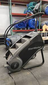 lot 1032 image: Stair Master Model 5-D1