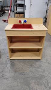lot 1081 image: Wooden Childrens Play Sink