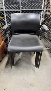 lot 1134 image: Lot of 6 Black Plastic Office Chairs