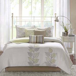 lot 56018 image: Madison Park Jocelyn Yellow Channel Quilted Coverlet Set- Retail$95.41