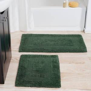 lot 56024 image: 2-Pc Reversible Rug Set in Green Color