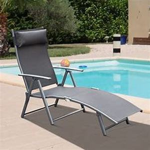 lot 56029 image: Outsunny Foldable Reclining Patio Sun Lounger