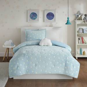 lot 56061 image: Avery Aqua Glow In The Dark Plush Comforter Set by Mi Zone