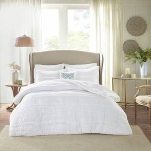 lot 56092 image: Copper Grove Burwell White Comforter Set Retail$128.99