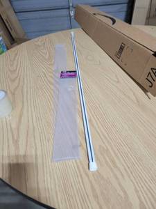 lot 35505 image: Bali Blinds 26-8730-10 Oval Spring Tension Rod, 48-84, White