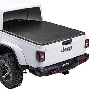 lot 35646 image: Gator ETX Soft Tri-Fold Truck Bed Tonneau Cover  59701  Fits 2020 - 2021 Jeep Gladiator (JT) wo track rail 5 Bed (60)