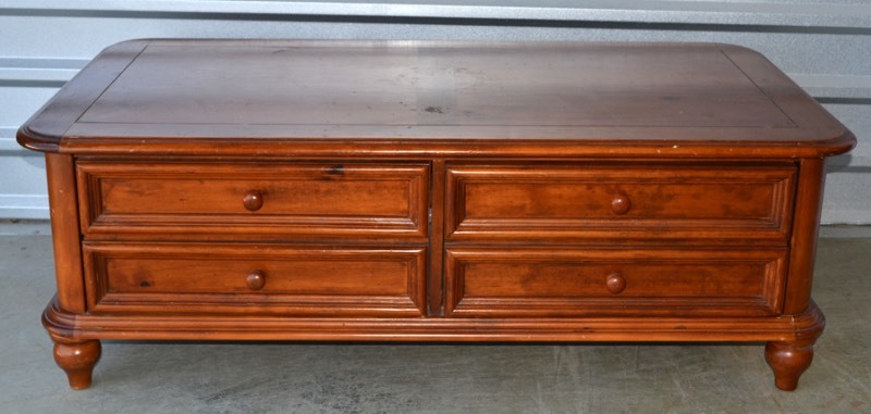 lot 1023 image: Coffee Table with Drawers