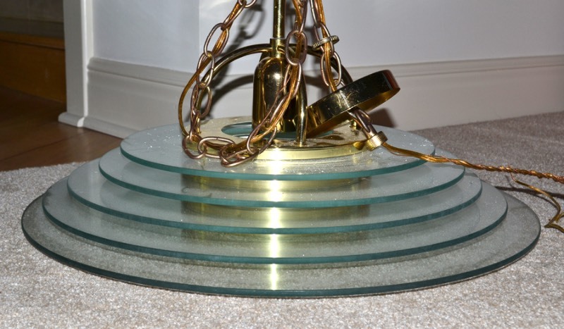 lot 1042 image: Brass and Glass Ceiling Light