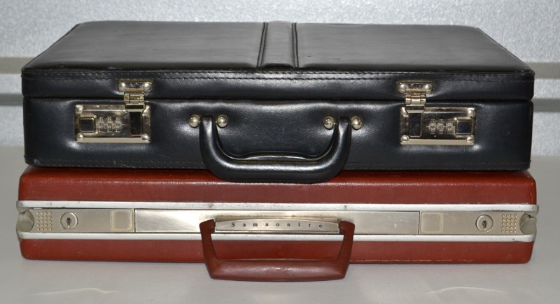lot 1048 image: Briefcases