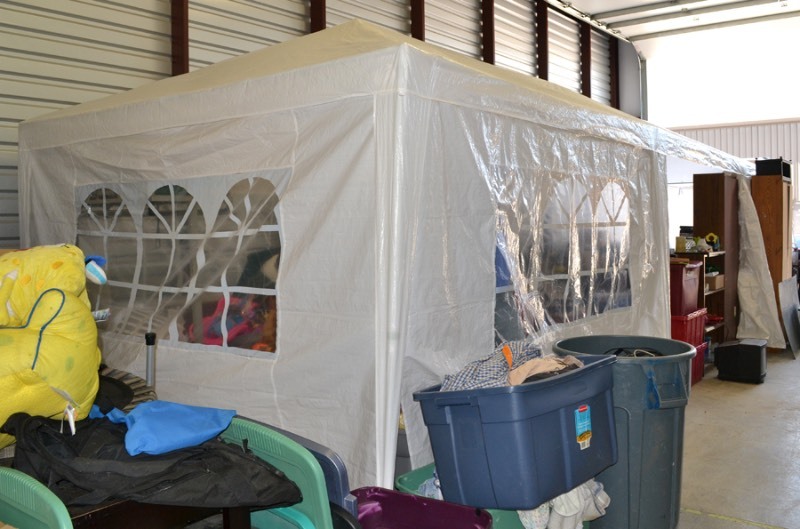 lot 1049 image: White Display Tent