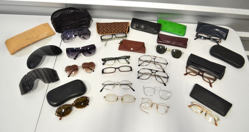 lot 1122 image: Eyeglasses and Helmet Lenses