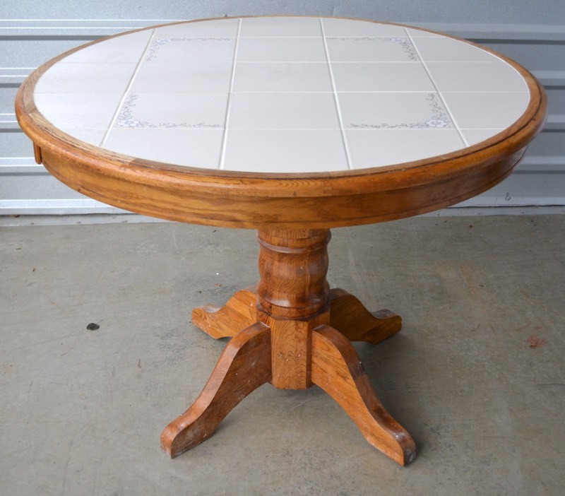 lot 1183 image: Tile and Wood Kitchen Table