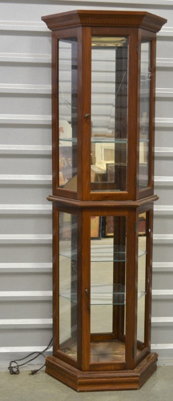 lot 1190 image: Tall Display Cabinet