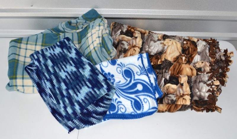 lot 1207 image: Blankets