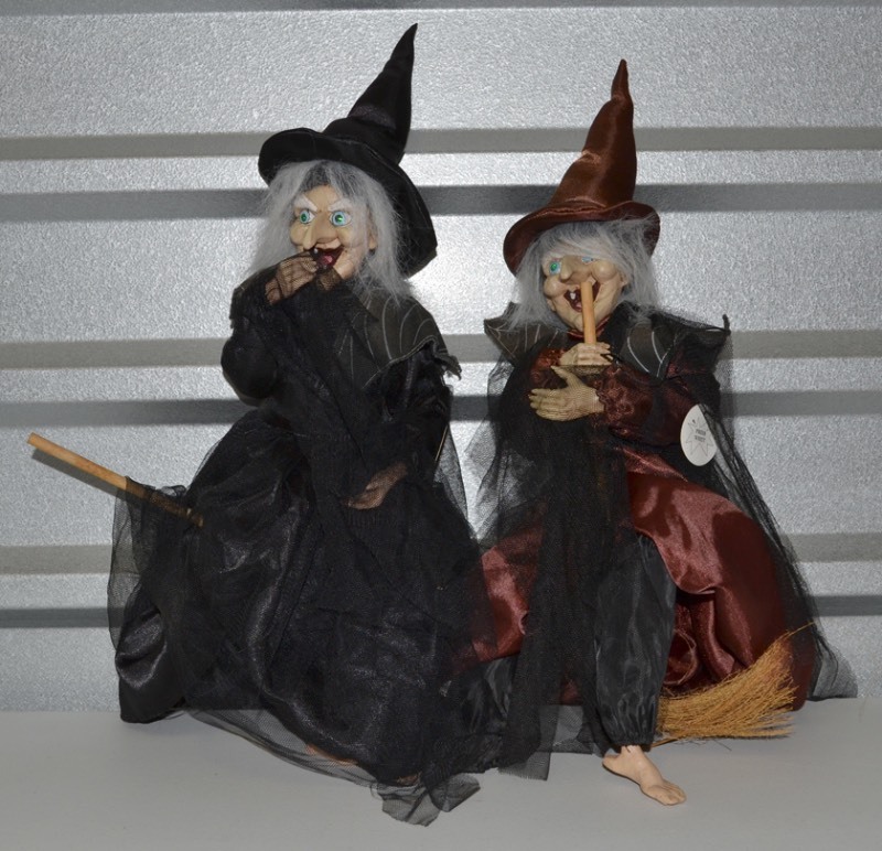 lot 1208 image: Witches