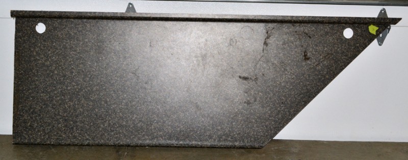 lot 2020 image: Counter Top 7