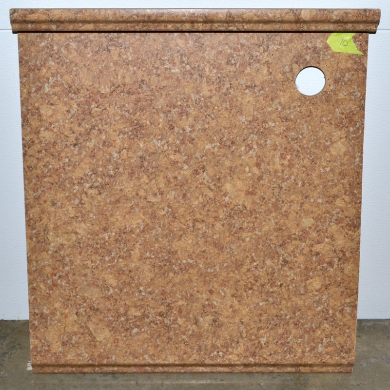 lot 2023 image: Counter Top 10