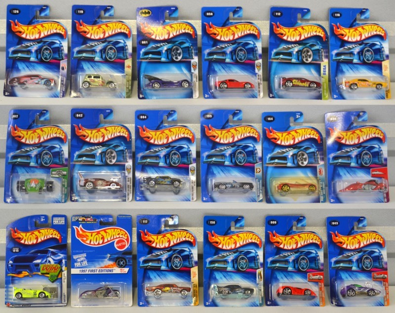lot 2047 image: Hot Wheels Cars Lot C