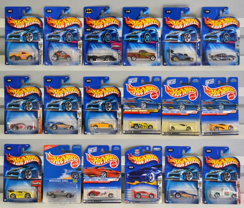 lot 2071 image: Hot Wheels Cars Lot K