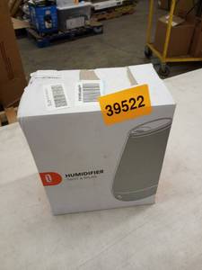 lot 39522 image: taotronics humidifier