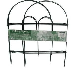 lot 2571 image: Garden Fencing