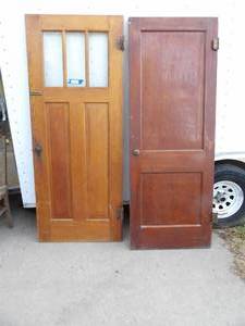 lot 1513 image: 2-Wood Vintage Doors