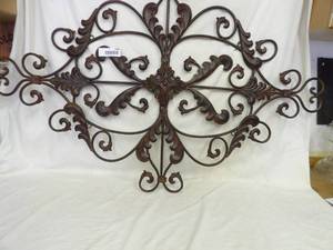 lot 1540 image: Metal Wall Decor