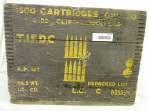lot 1570 image: Antique Ammo Box - Lake City