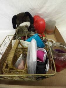 lot 1605 image: Candles, Teddy Bears & More