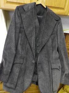 lot 1673 image: The Plainsman Suit Sheplers