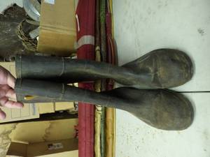 lot 1729 image: Chore Boots Size 11