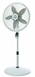 lot 6227 image: Lasko 1850 Remote Pedestal Fan, 18-Inch