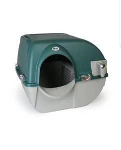 lot 6447 image: Omega Paw Premium Roll N Clean Self Cleaning Enclosed Cat Litter Box, Green