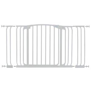 lot 6486 image: Dreambaby� Chelsea Auto-Close, Smart Stay-Open 38-53 Wide Metal Baby Gate