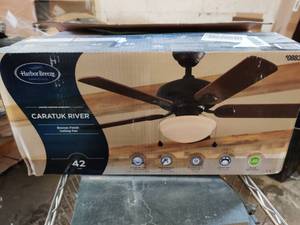 lot 55175 image: Harbor Breeze Caratuk River 42-in Oil Rubbed Bronze Indoor Fan With Led Light