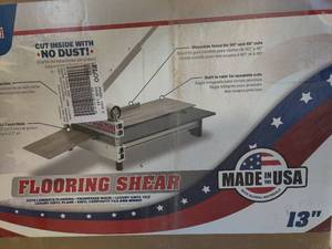 lot 55275 image: Marshalltown 13 Flooring Shear Cutter Fs213-l Vinyl, Laminate & Wood Sealed Box