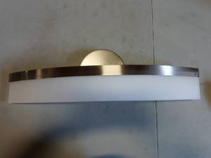 lot 55293 image: Allen  Roth Lynnpark 3-light Nickel Moderncontemporary Vanity Light