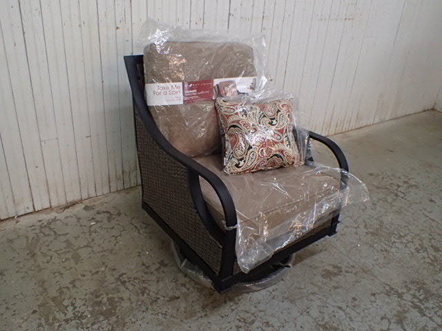 lot 6564 image: La Z boy Charlotte Swivel Rocking Lounge Chair