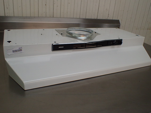 lot 6571 image: Broan Undercounter 35in Range Hood
